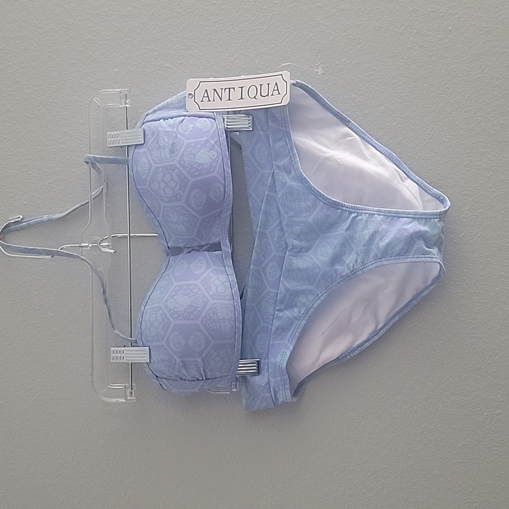Antiqua bikini Size Medium